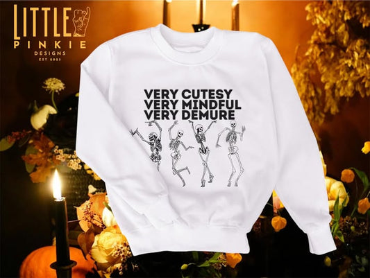 Very Cutesy Skeleton - Little Pinkie Designs